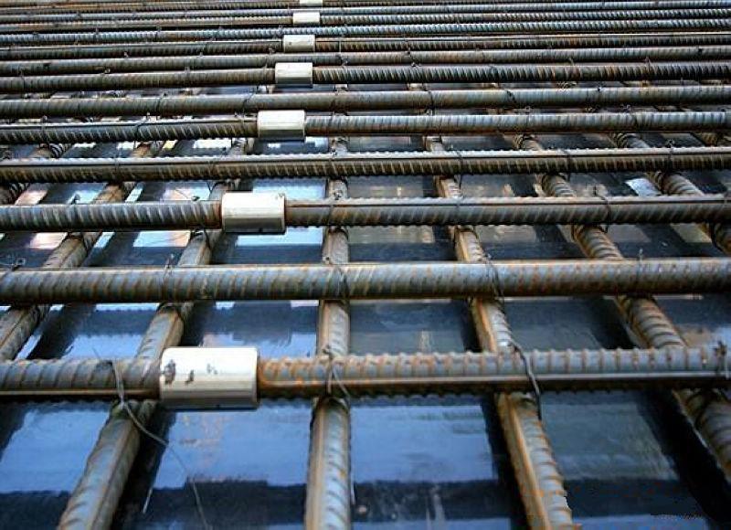 宁夏为什么建楼房时，要在钢筋上加一排小圆环？原来作用这么大